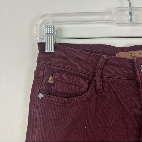Judy Blue Charlotte Tummy Control Dyed Wide Crop Jeans in Ox Blood Size 27 - Picture 3 of 7